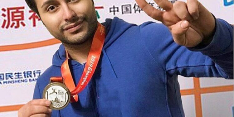 An exclusive interview with a decorated Wushu champion—Asian gold medalist, world runner-up, international competitor, coach, and referee—who shares his early life, achievements, training philosophy, and advice for aspiring athletes.