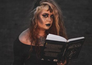 halloween reading list