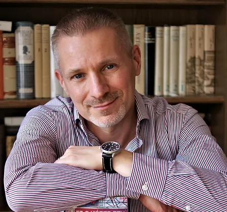 Interview with Gabor Holch