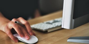 Are you looking for high-paying jobs for women in India, or what are the fields where working women are earning high-paying jobs?