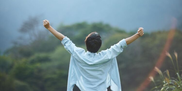 Learn how to let go of emotional baggage—guilt, fear, perfectionism, and resentment—to feel lighter, happier, and more free. Discover research-backed tips for personal growth, emotional healing, and living at your own pace.