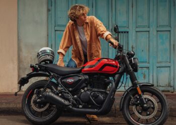 Royal Enfield Hunter 350 review: Is it budget-friendly or not, and why you should buy it.