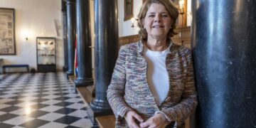 How traffic discipline, respect, and liberalism impact road safety worldwide. From Bali's scooter chaos to Europe's regulations, discover the balance between freedom and respect in modern traffic systems.