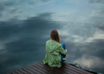 Many women silently battle anxiety and depression while appearing strong on the outside. Learn the signs, causes, and effective ways to cope through therapy, lifestyle changes, and support systems.